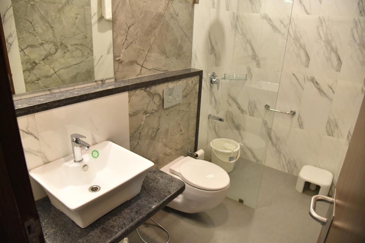 بهوي Hotel Prince Residency المظهر الخارجي الصورة