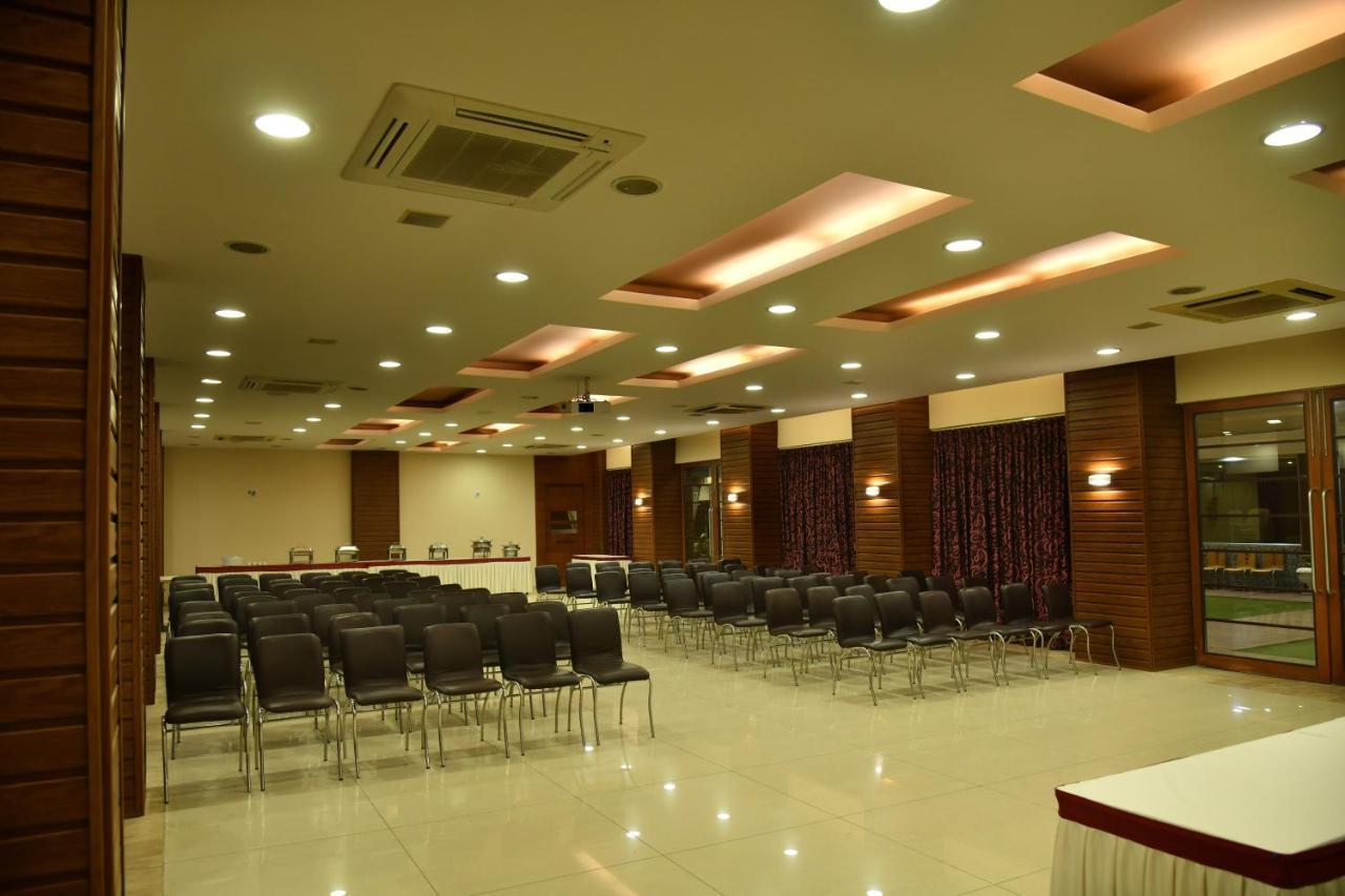 بهوي Hotel Prince Residency المظهر الخارجي الصورة